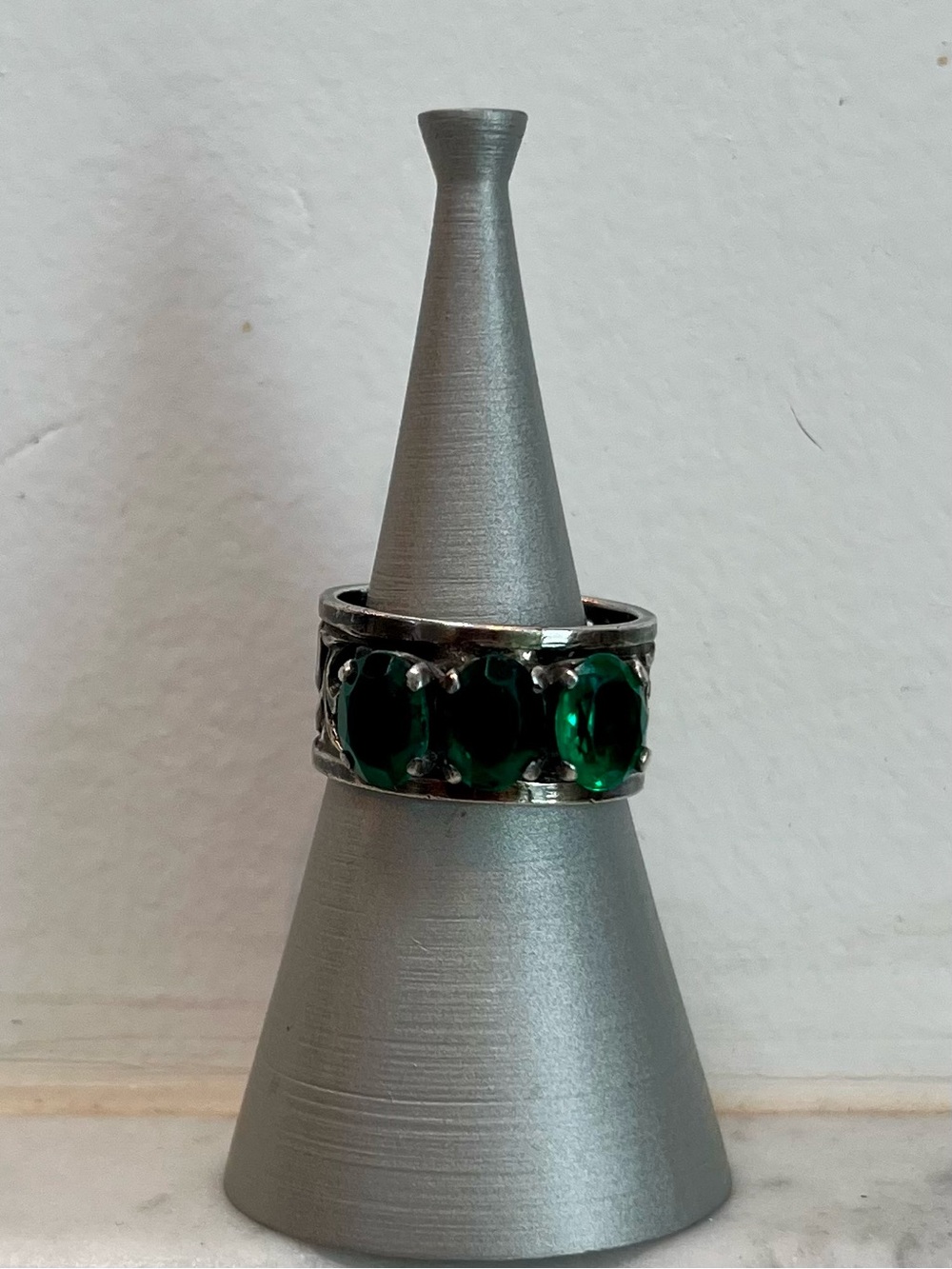 Emerald Green Multi-Stone Silver Band Ring